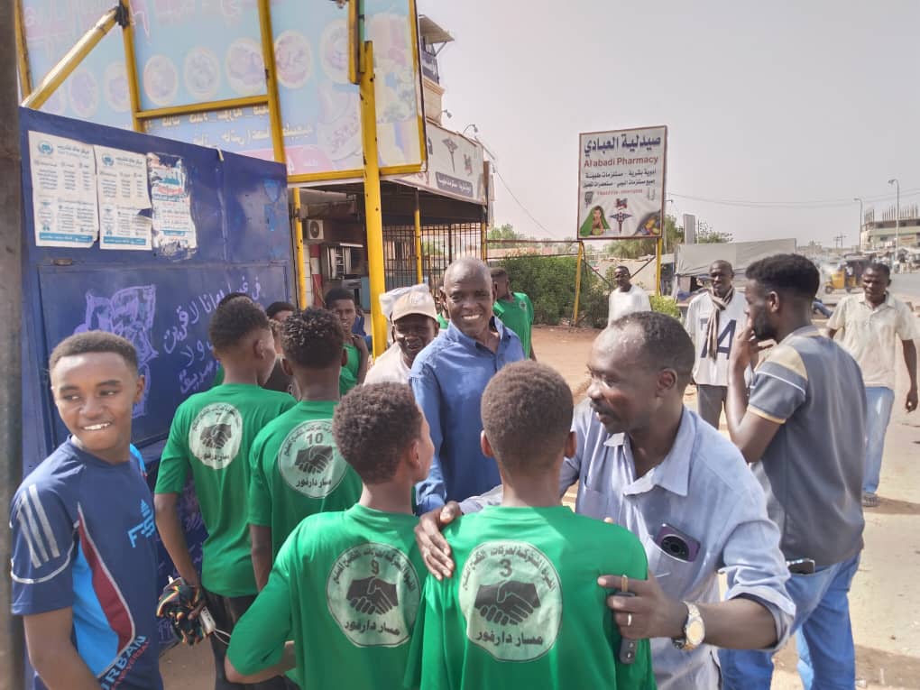 مدير عام التعليم والتربيه الوطنيه بولاية شمال دارفور الوزير المكلف يستقبل منتخب الولايه القادم من الولايه الشماليه